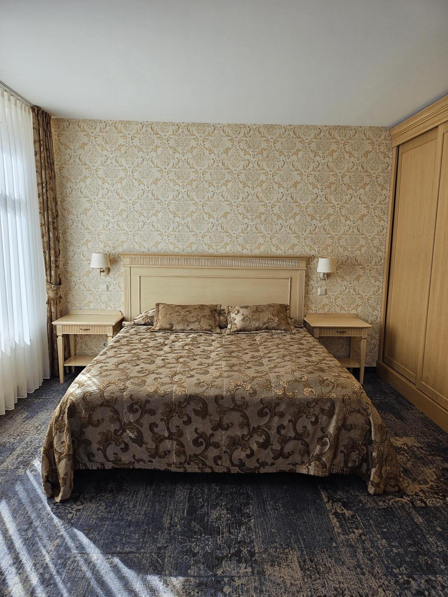 Guest House & Villa Astoma 帕兰加 外观 照片